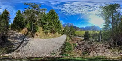 Ehrwalder Becken mit Zugspitze