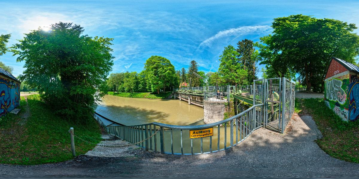 Foto: © Werner Pietschmann Marienklausenwehr an der Isar in München