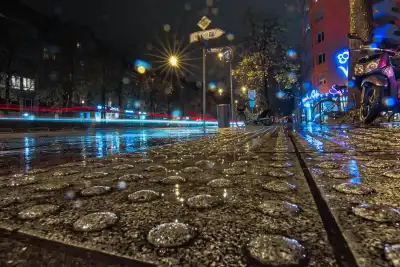 Nachtaufnahme am Rotkreuzplatz in München